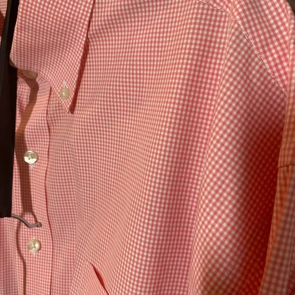 Vineyard Vines Pink and Blue Gingham Casual Button Down Shirts - Picture 2 of 3